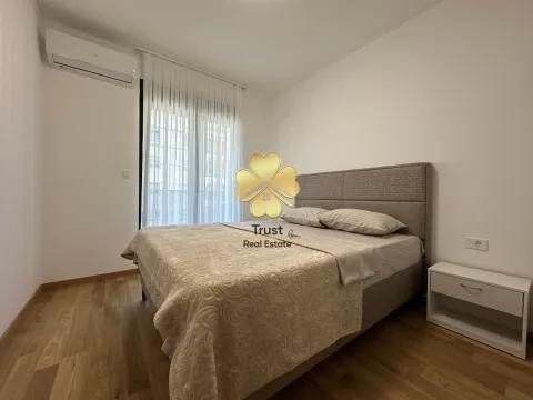 Izdavanje, dvosoban stan, 70m², City Kvart, Podgorica - image 11