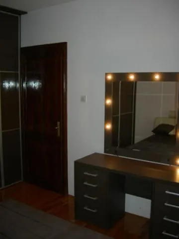 Izdavanje, kuća, 300m², Savski Venac, Beograd