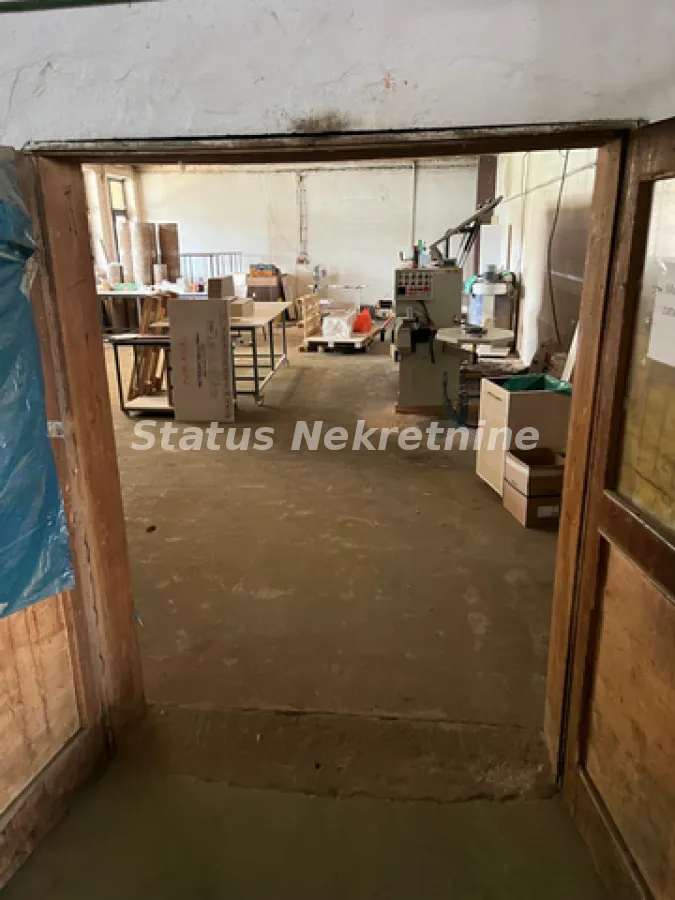 Sale, office space, 1200m², Kać, Novi Sad Sve Podlokacije