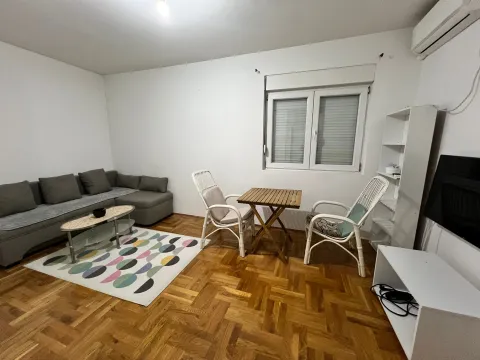 Rent, two bedroom apartment, 64m², Krivi Most, Podgorica - image 5