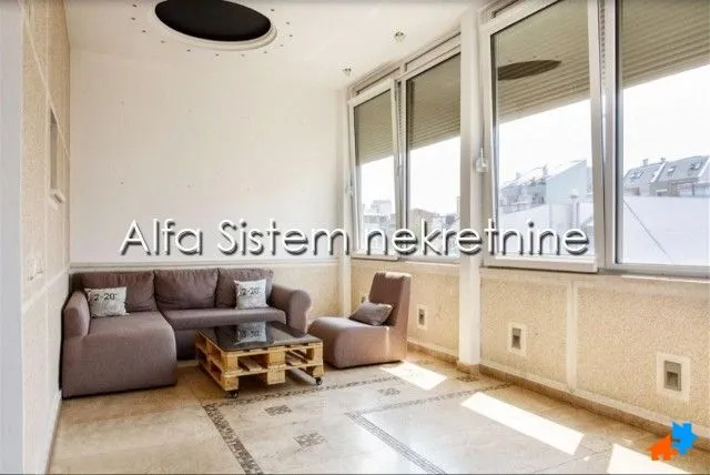 Rent, four bedroom apartment, 140m², Đeram Pijaca, Beograd