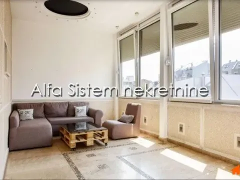 Izdavanje, četvorosoban stan, 140m², Đeram Pijaca, Beograd - image 17