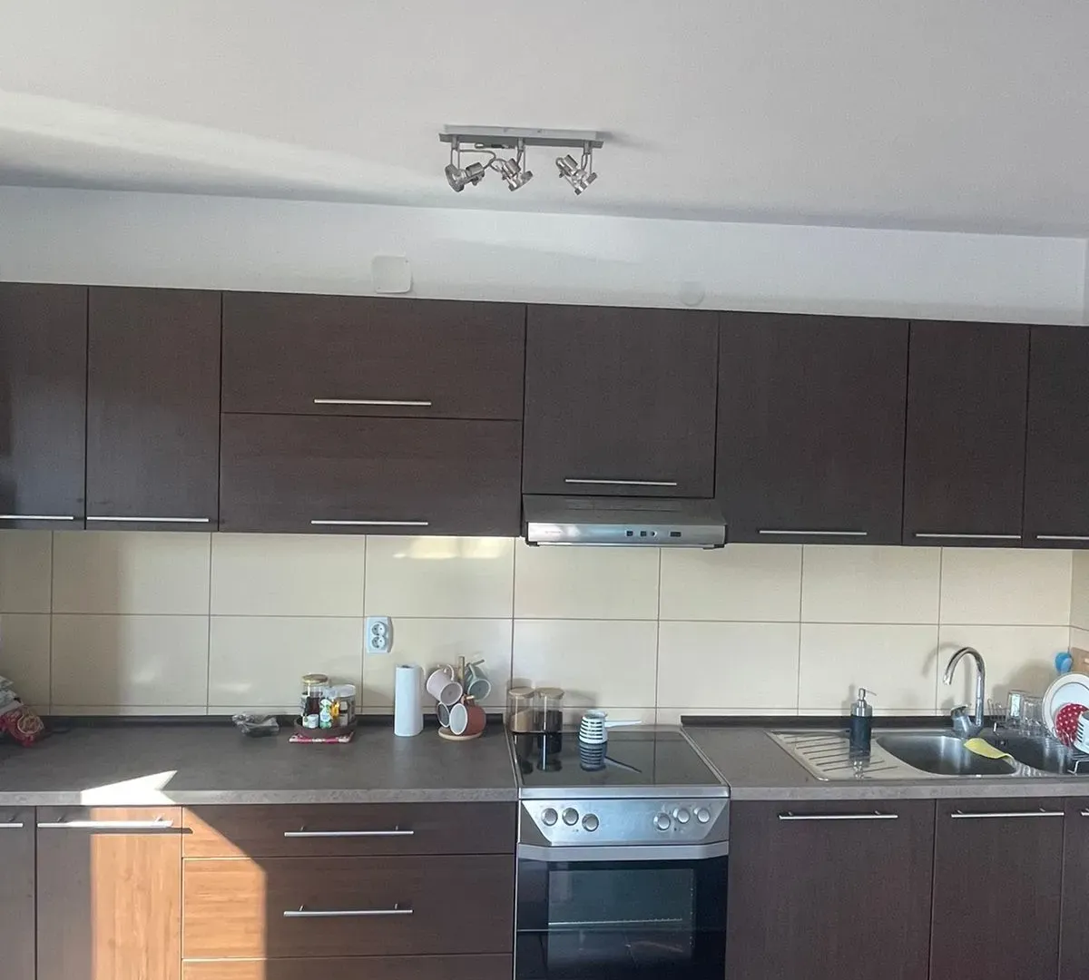 Prodaja, dvosoban stan, 85m², Lastva Grbaljska, Kotor
