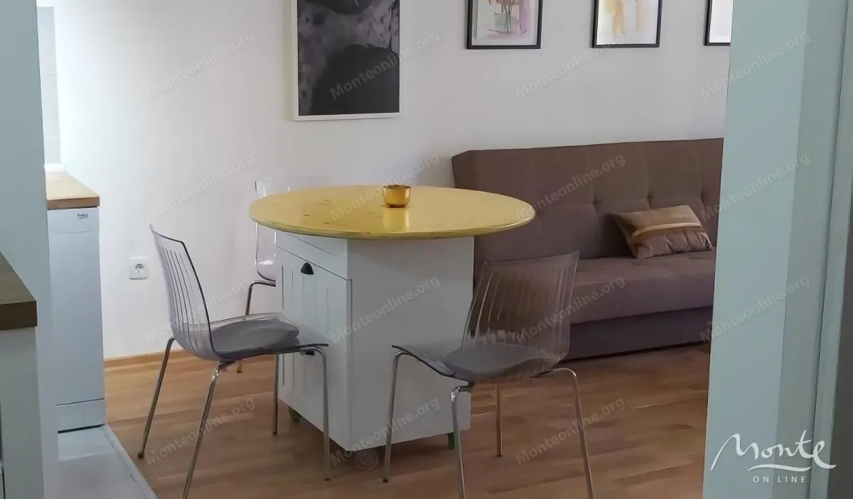 Prodaja, jednosoban stan, 41m², Ljubović, Podgorica