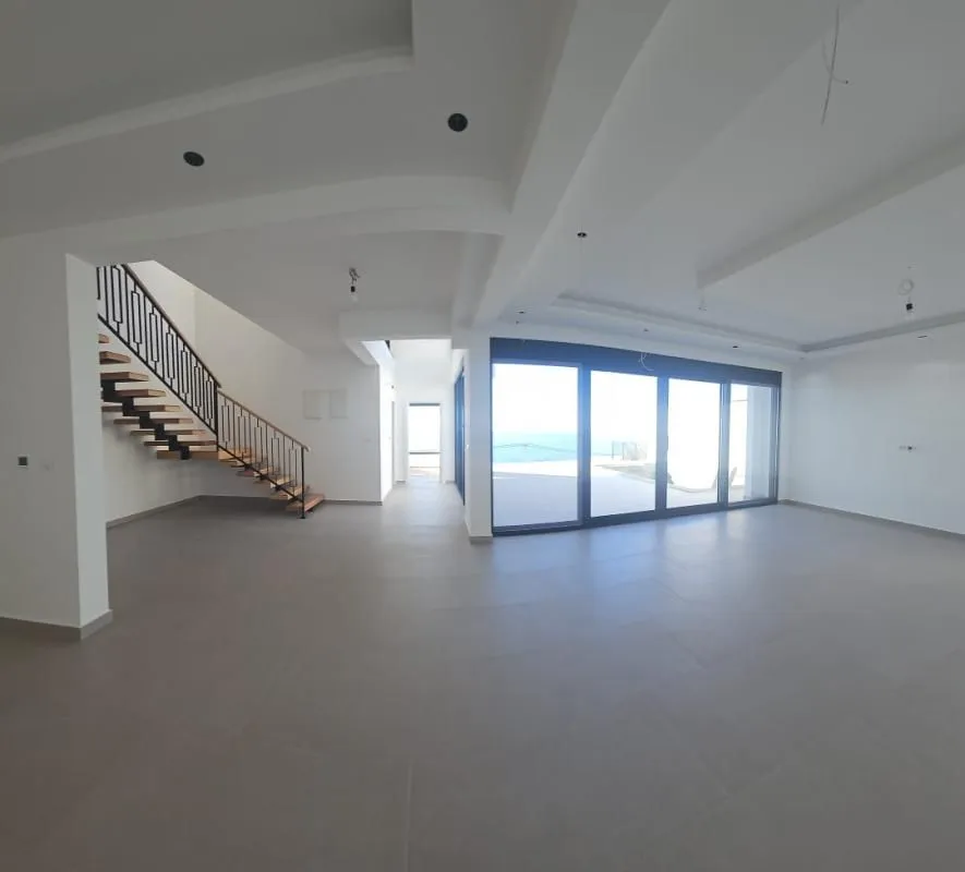 Prodaja, kuća, 250m², Utjeha, Ulcinj