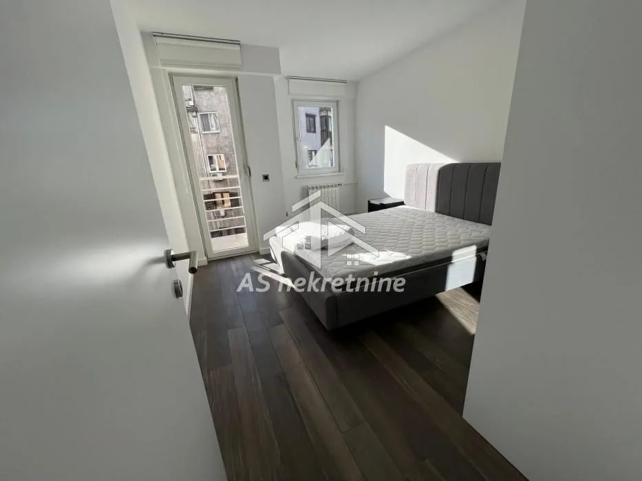 Rent, two bedroom apartment, 55m², Savski Venac, Beograd