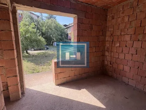 Prodaja, kuća, 300m², Budžino brdo, Jagodina - image 12