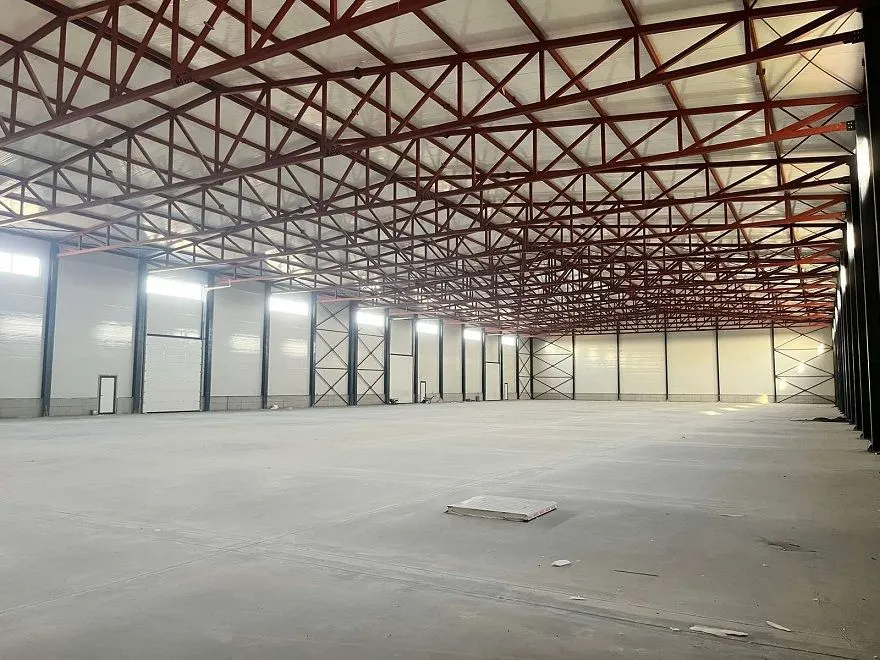 Izdavanje, poslovni prostor, 3000m², Zemun Sve Podlokacije, Beograd