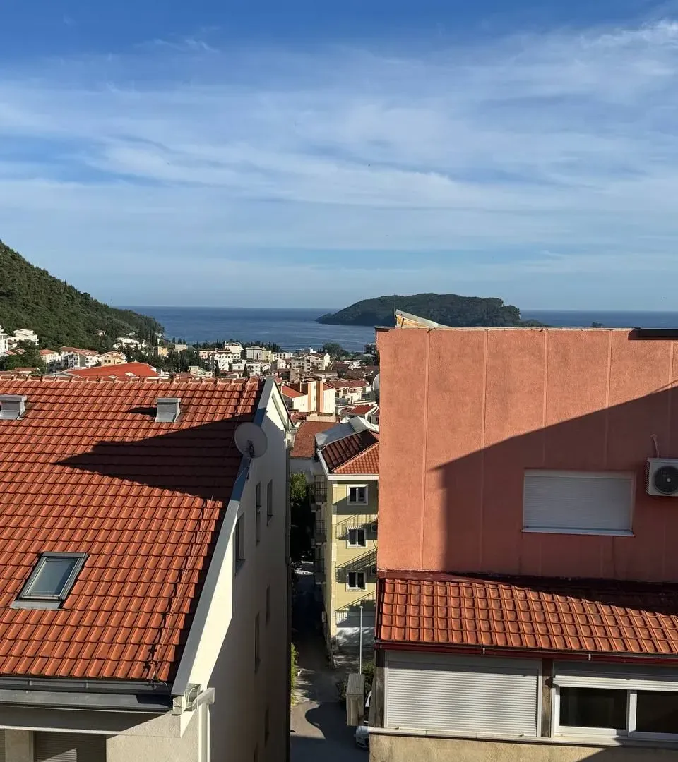 Sale, one bedroom apartment, 60m², Lazi, Budva