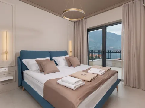 Prodaja, trosoban stan, 82m², Dobrota, Kotor - image 9