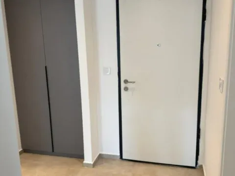 Izdavanje, dvosoban stan, 65m², Stari Aerodrom, Podgorica - image 3