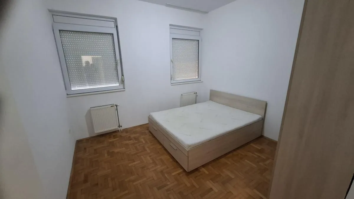Prodaja, dvosoban stan, 68m², Centar, Novi Sad