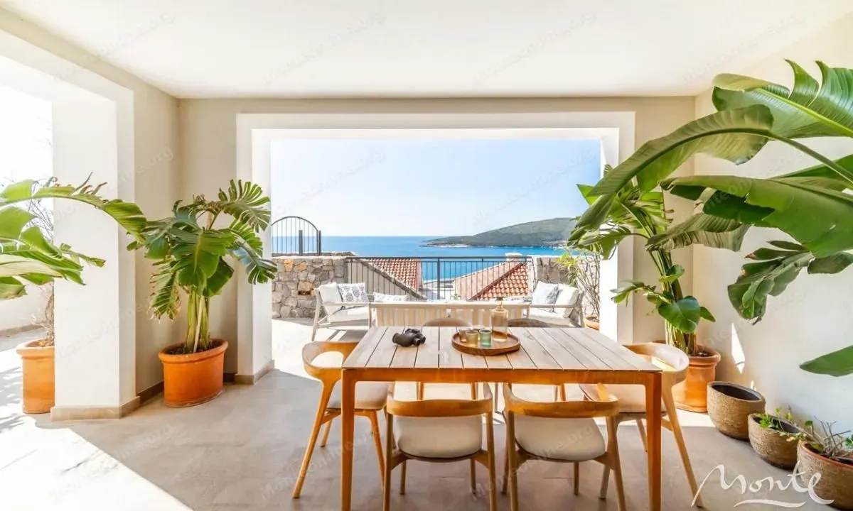 Prodaja, dvosoban stan, 105m², Luštica Bay, Tivat