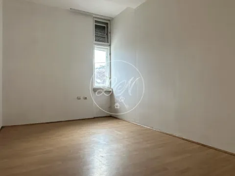 Izdavanje, trosoban stan, 103m², Zemun Centar, Zemun Sve Podlokacije - image 9