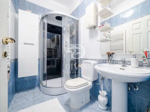 Izdavanje, četvorosoban stan, 107m², Slavija, Vračar Sve Podlokacije - image 9