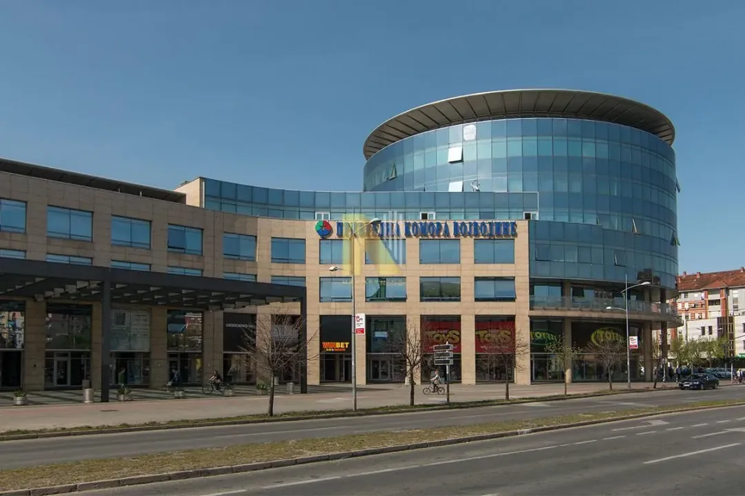 Rent, office space, 126m², Sajmište, Novi Sad