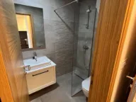 Izdavanje, jednosoban stan, 51m², Bečići, Budva - image 8