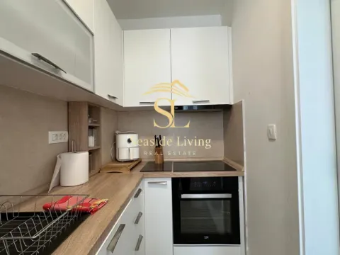 Sale, two bedroom apartment, 86m², Dobrota, Kotor - image 10