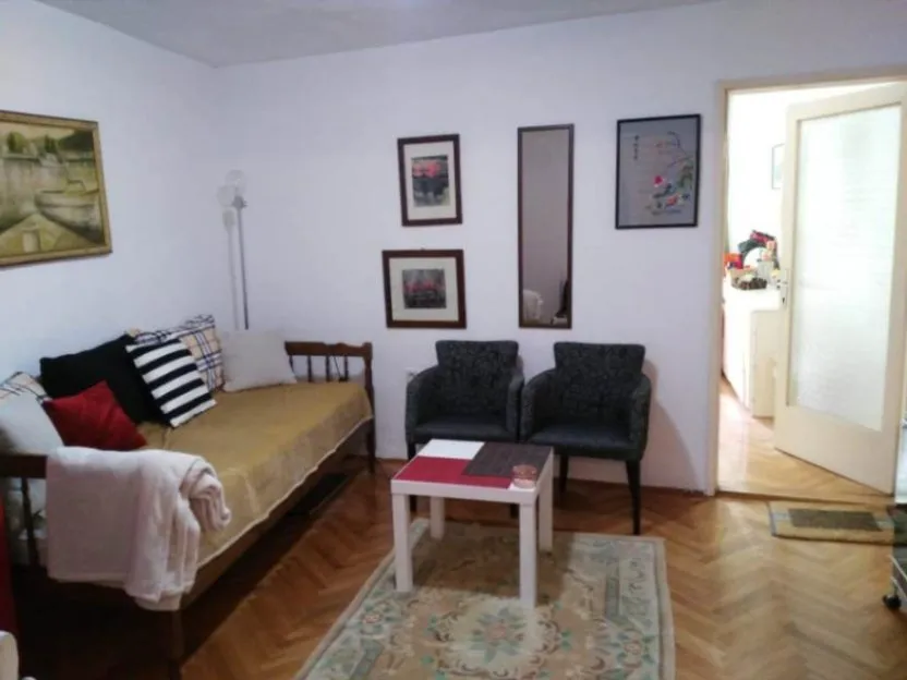 Sale, two bedroom apartment, 93m², Centar, Cetinje