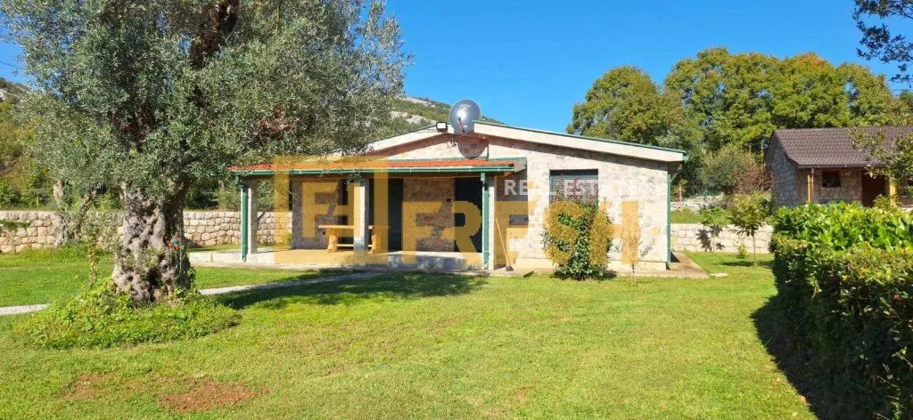 Rent, house, 71m², Ostalo, Podgorica