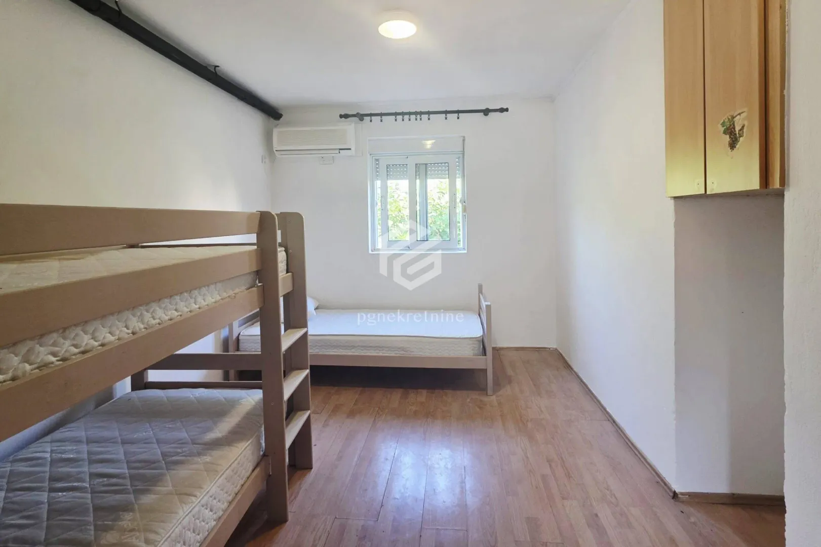 Rent, apartment, 346m², Velje Brdo, Podgorica