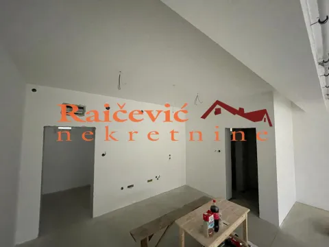 Rent, office space, 63m², Vrbas, Novi Sad - image 12