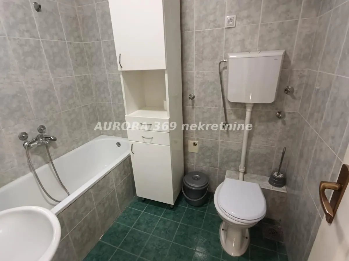 Prodaja, dvosoban stan, 59m², Nova Detelinara, Novi Sad Sve Podlokacije