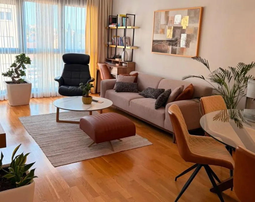 Rent, three bedroom apartment, 90m², Seljanovo, Tivat