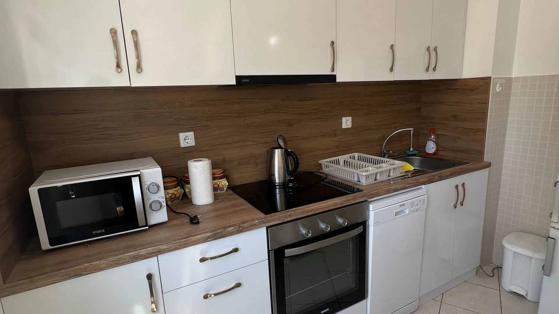 Rent, one bedroom apartment, 40m², Centar, Bar
