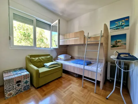 Izdavanje, dvosoban stan, 54m², Budva, Crna Gora - image 10