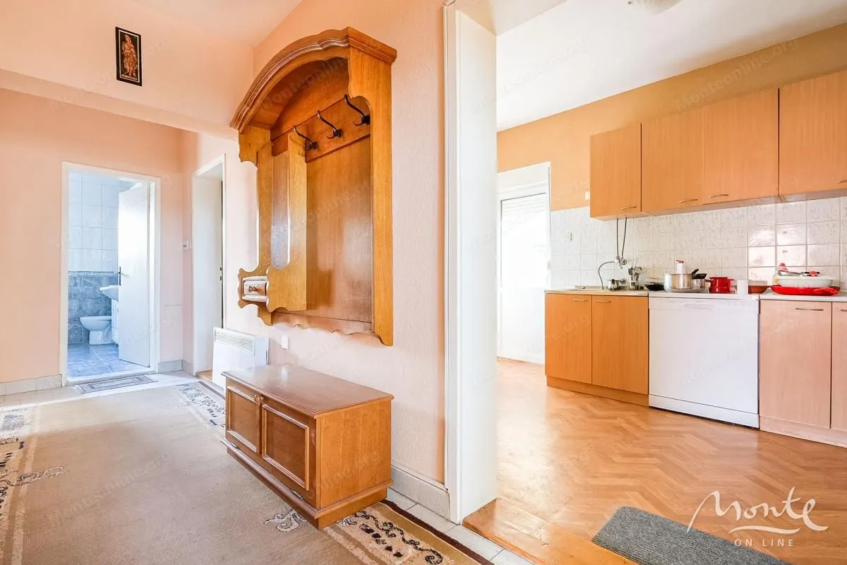 Prodaja, kuća, 119m², Tivat, Crna Gora