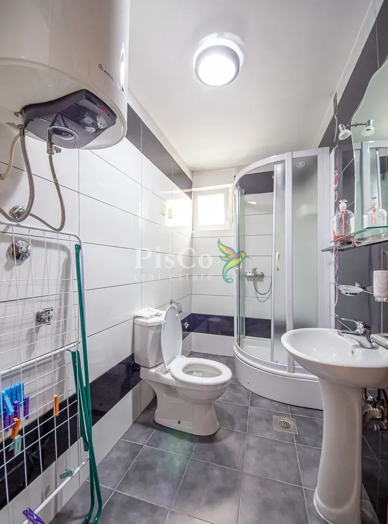 Prodaja, trosoban stan, 98m², Ljubović, Podgorica