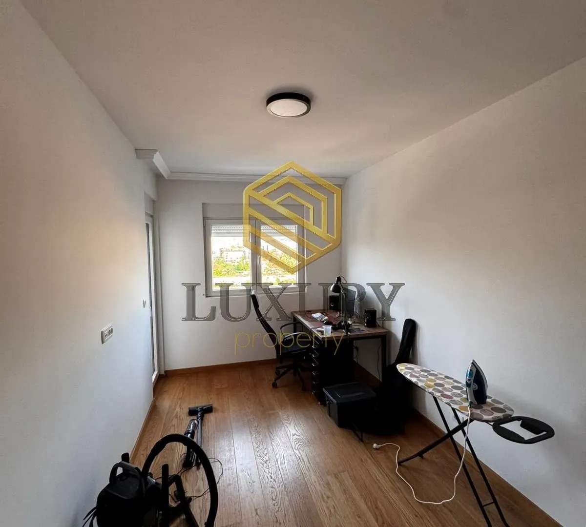 Prodaja, dvosoban stan, 72m², New City, Podgorica