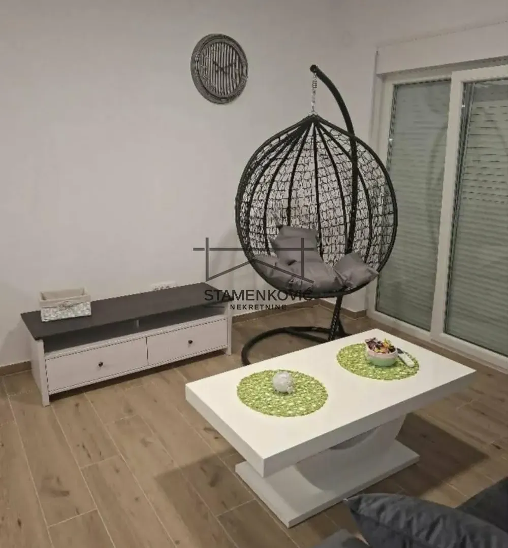 Izdavanje, stan, 27m², Sajlovo, Novi Sad Sve Podlokacije