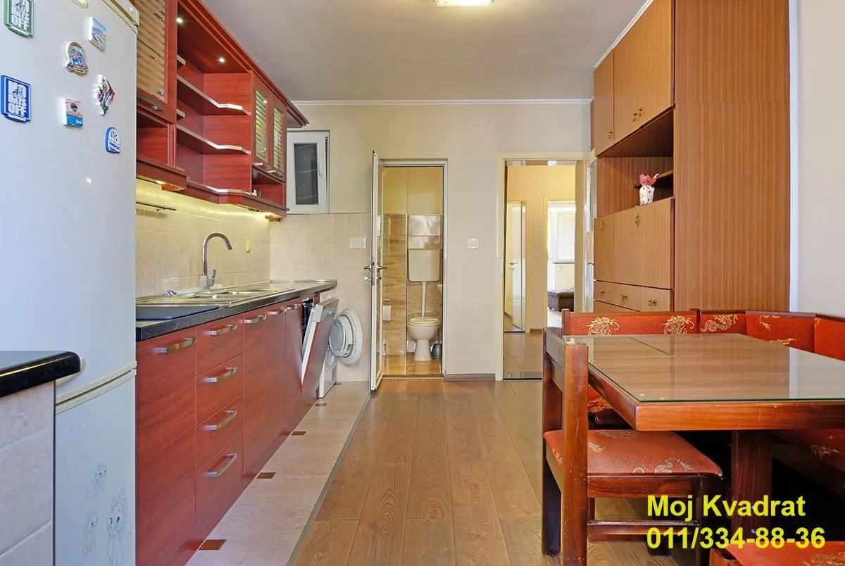 Prodaja, dvosoban stan, 65m², Stari Grad, Beograd