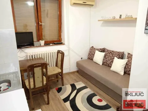 Prodaja, garsonjera, 16m², Liman 1, Novi Sad Sve Podlokacije - image 2