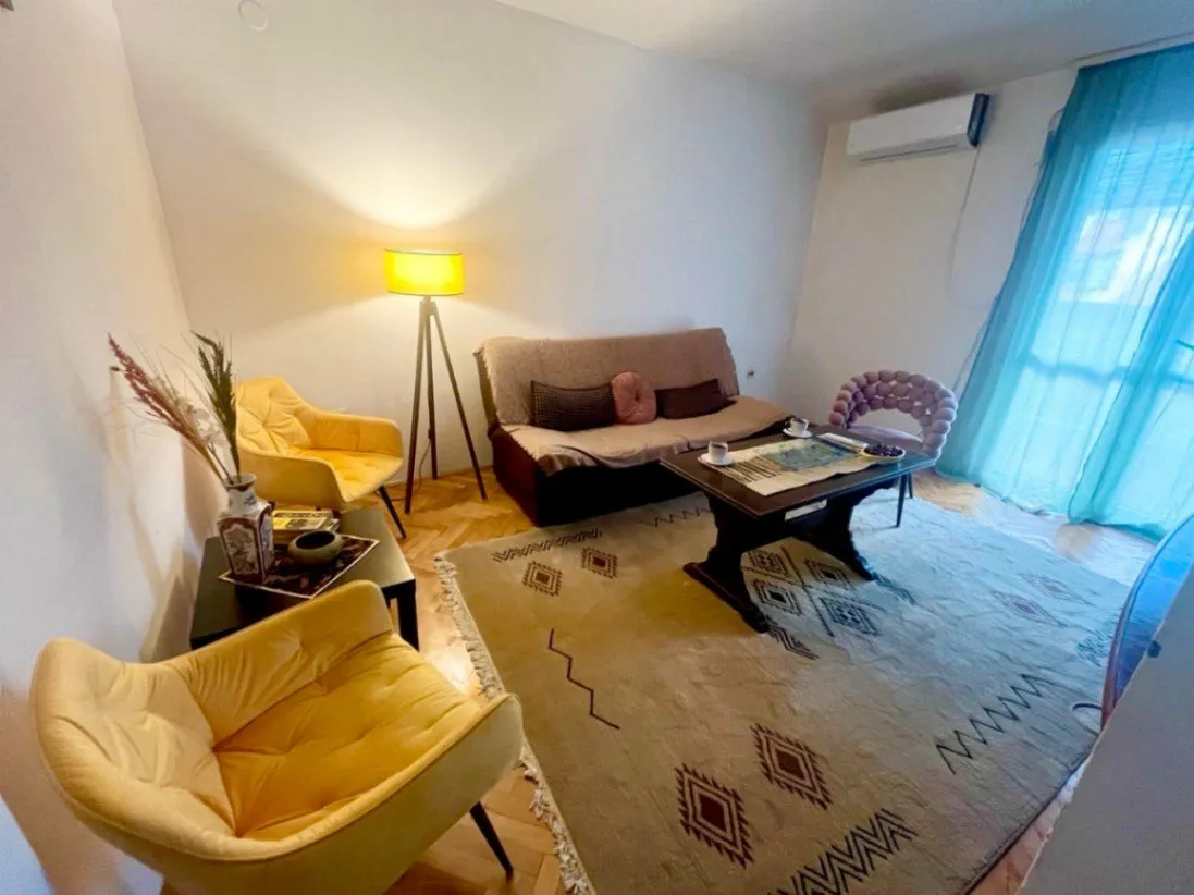 Izdavanje, jednosoban stan, 56m², Preko Morače, Podgorica