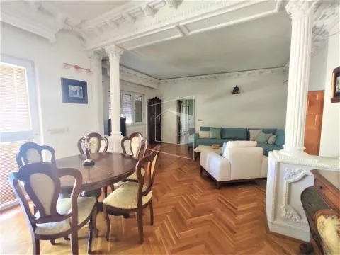Rent, two bedroom apartment, 79m², Centar, Podgorica - image 2
