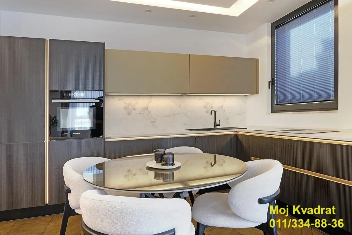 Prodaja, trosoban stan, 82m², Savski Venac, Beograd