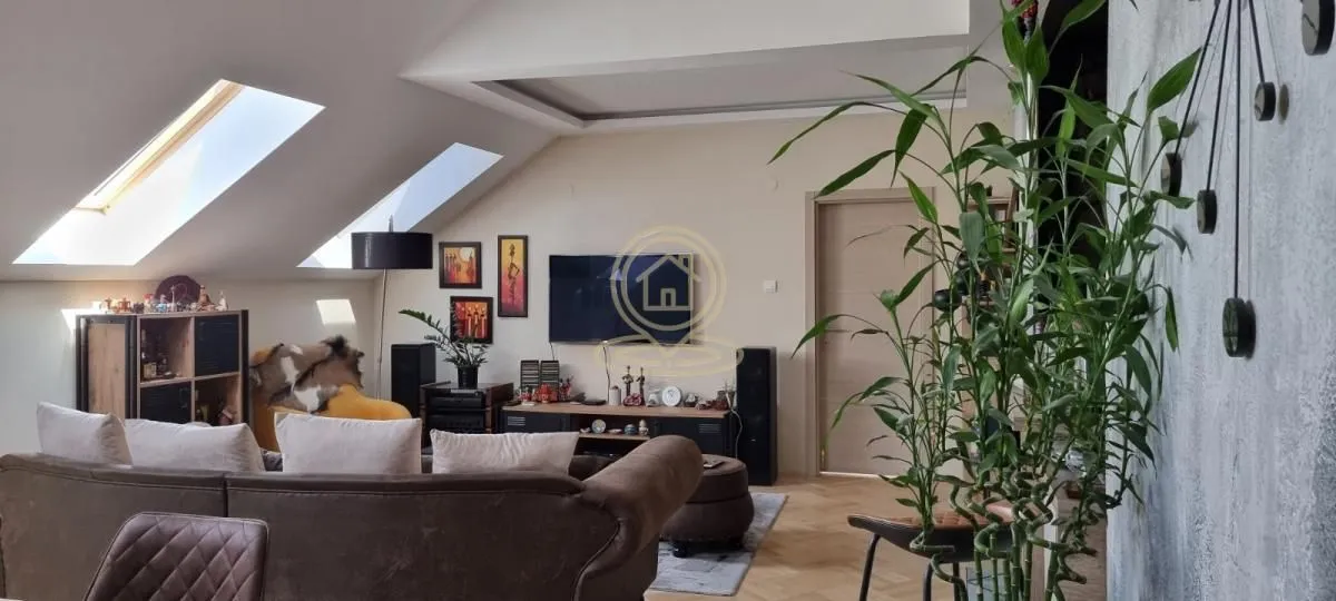 Sale, two bedroom apartment, 70m², Centar, Novi Sad