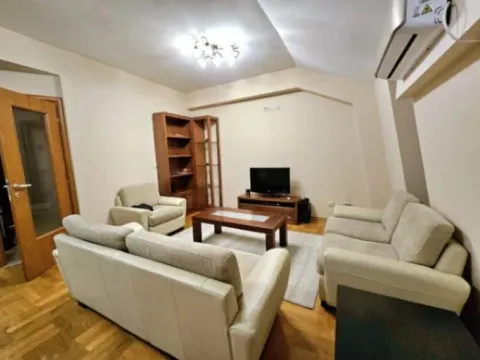 Izdavanje, jednosoban stan, 55m², 1 maj, Podgorica - image 3
