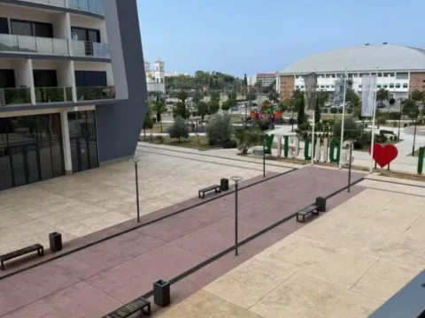 Prodaja, jednosoban stan, 65m², Centar, Bar - image 9