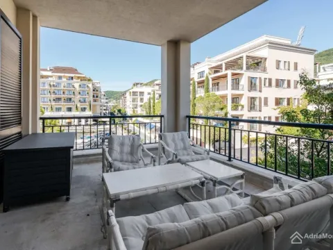 Sale, two bedroom apartment, 140m², Porto Montenegro, Tivat - image 10