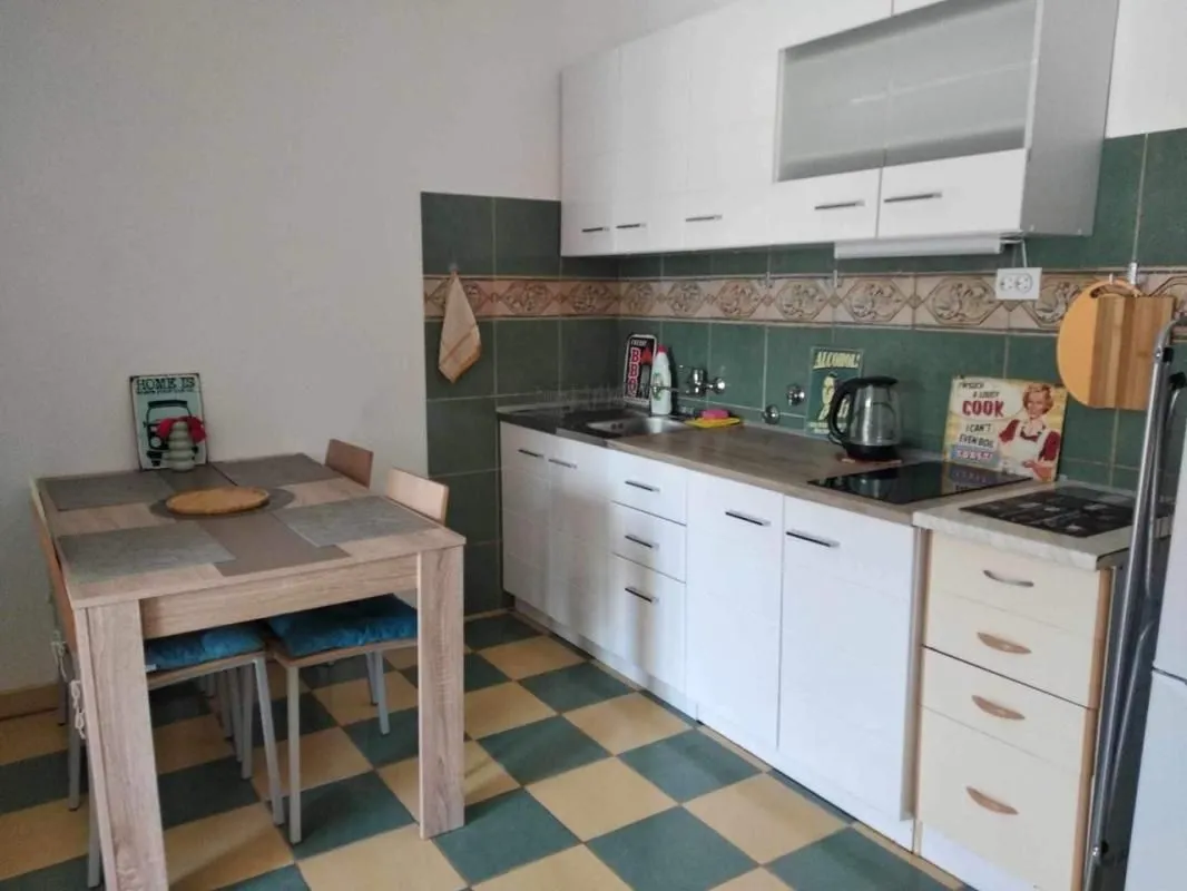 Rent, one bedroom apartment, 85m², Šušanj, Bar
