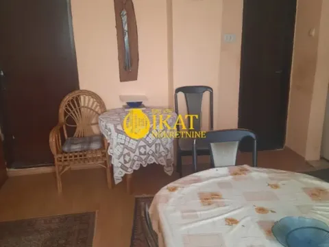 Prodaja, kuća, 74m², Surduk, Stara Pazova - image 2