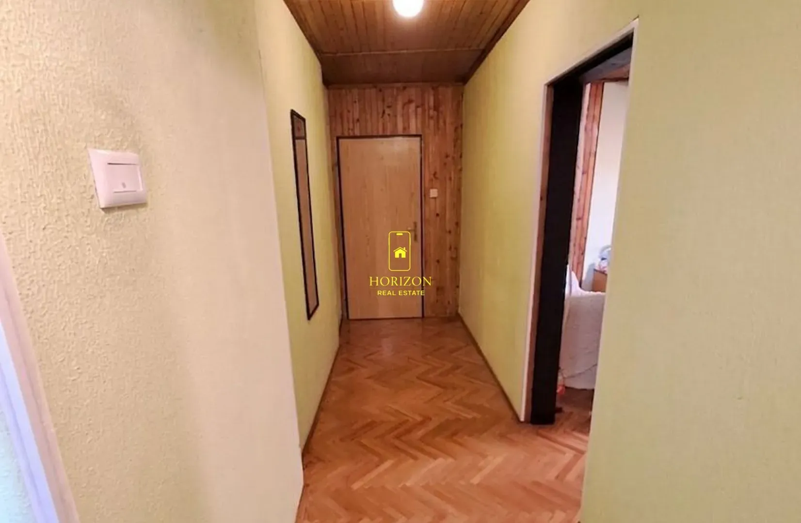 Prodaja, dvosoban stan, 80m², Preko Morače, Podgorica