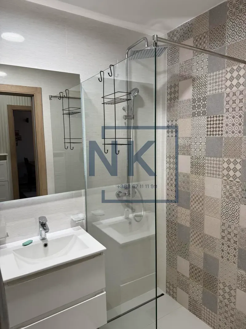 Izdavanje, jednosoban stan, 50m², Master Kvart, Podgorica