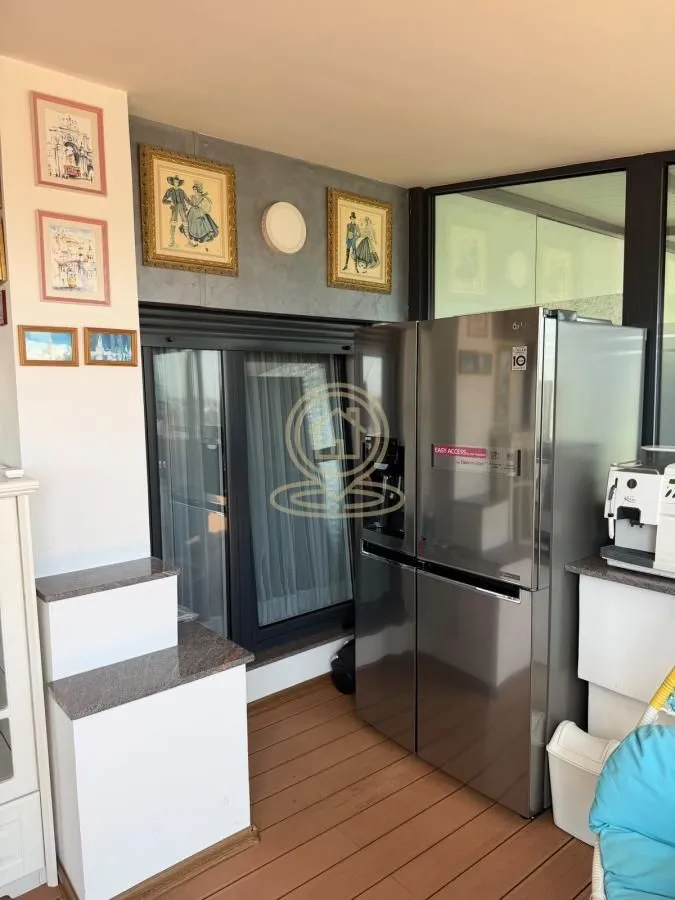 Izdavanje, dvosoban stan, 50m², Grbavica, Novi Sad Sve Podlokacije
