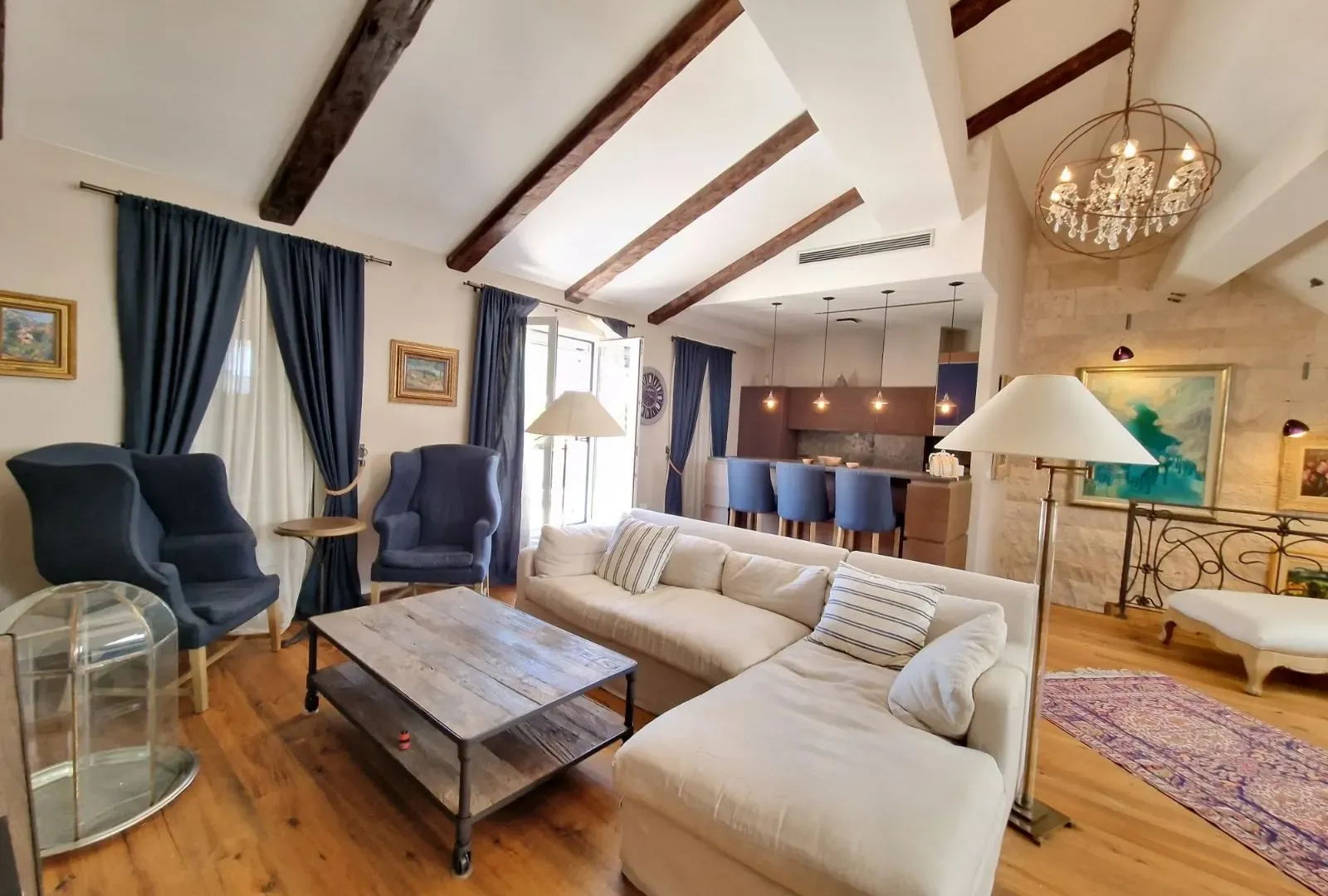 Prodaja, trosoban stan, 192m², Stari Grad, Budva