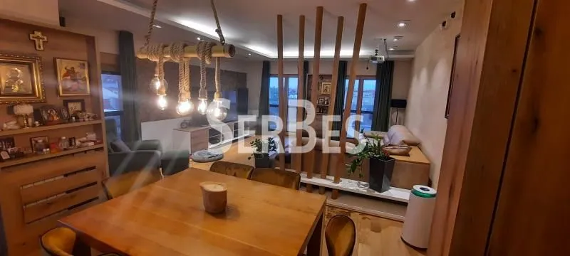 Prodaja, četvorosoban stan, 132m², Novi Sad Sve Podlokacije, Novi Sad